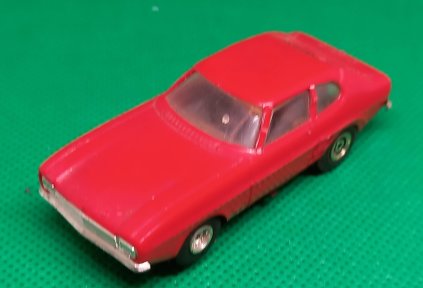 5650 Ford Capri.